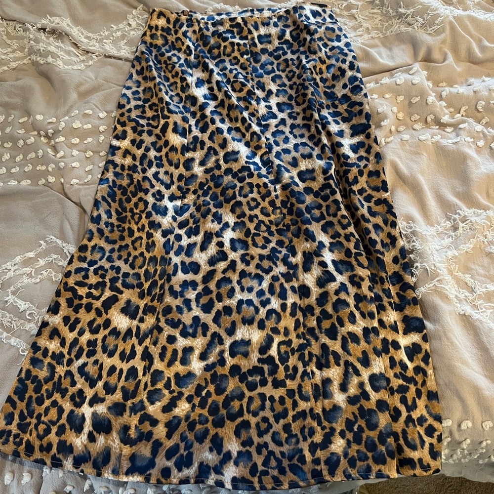 Lulus ankle length skirt